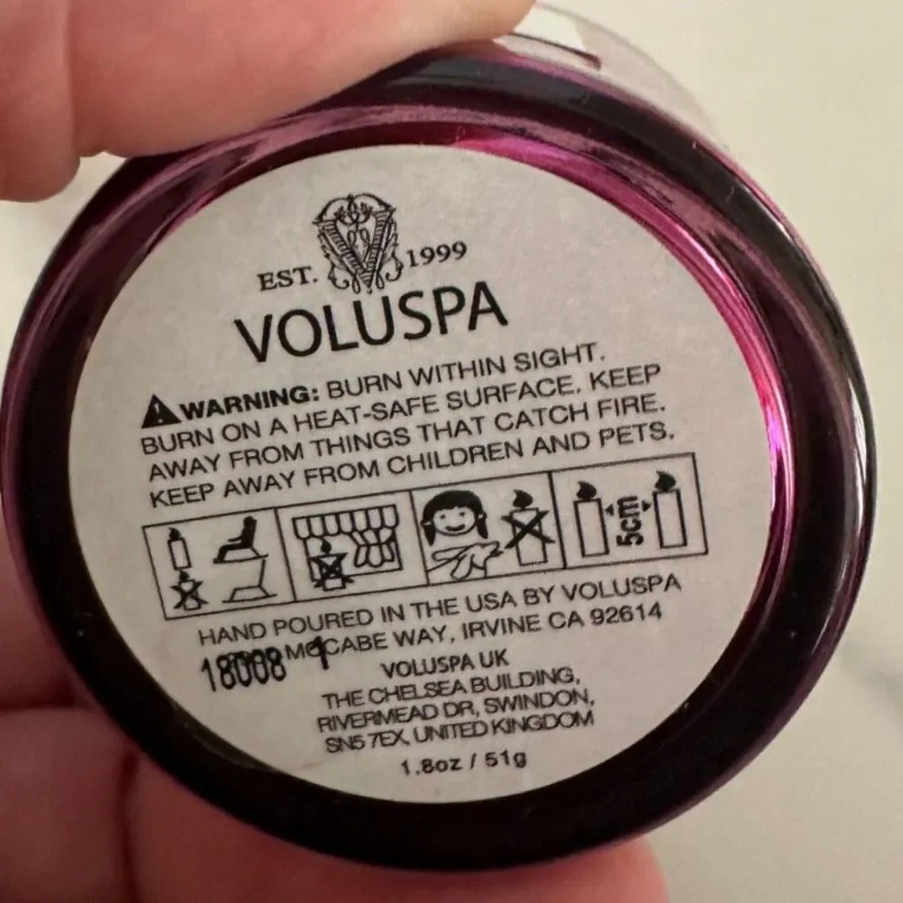 Voluspa candle. Perse Bloom. Small.